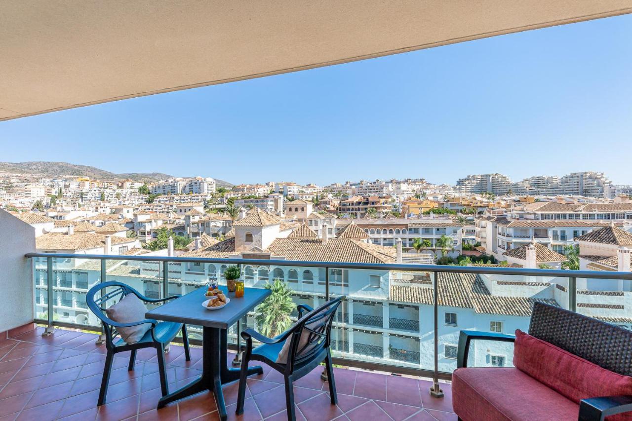 797 Holiday Rentals - Arcosur1- Moderno Apartamento Con Terraza Y Vistas Benalmádena Kültér fotó
