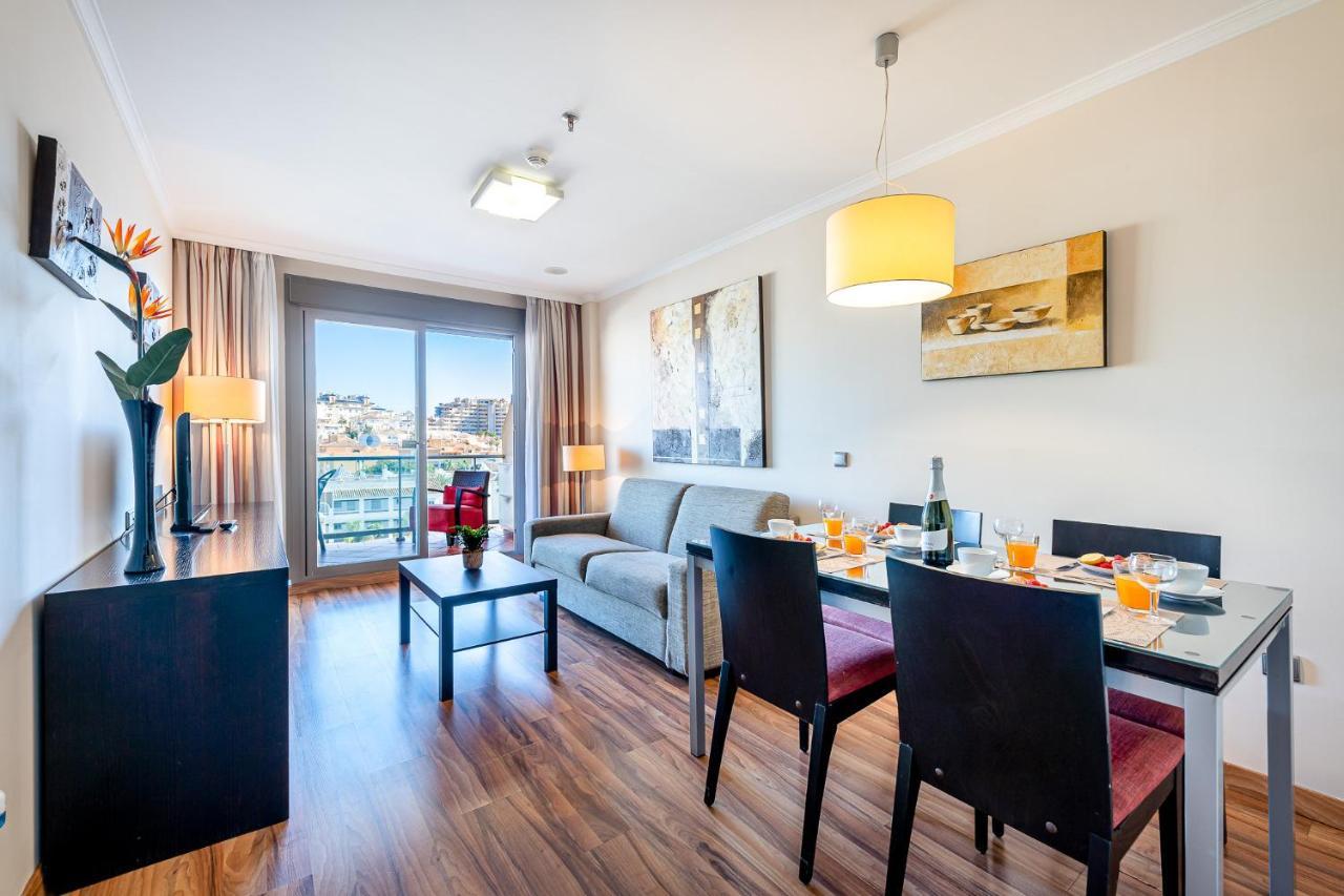 797 Holiday Rentals - Arcosur1- Moderno Apartamento Con Terraza Y Vistas Benalmádena Kültér fotó