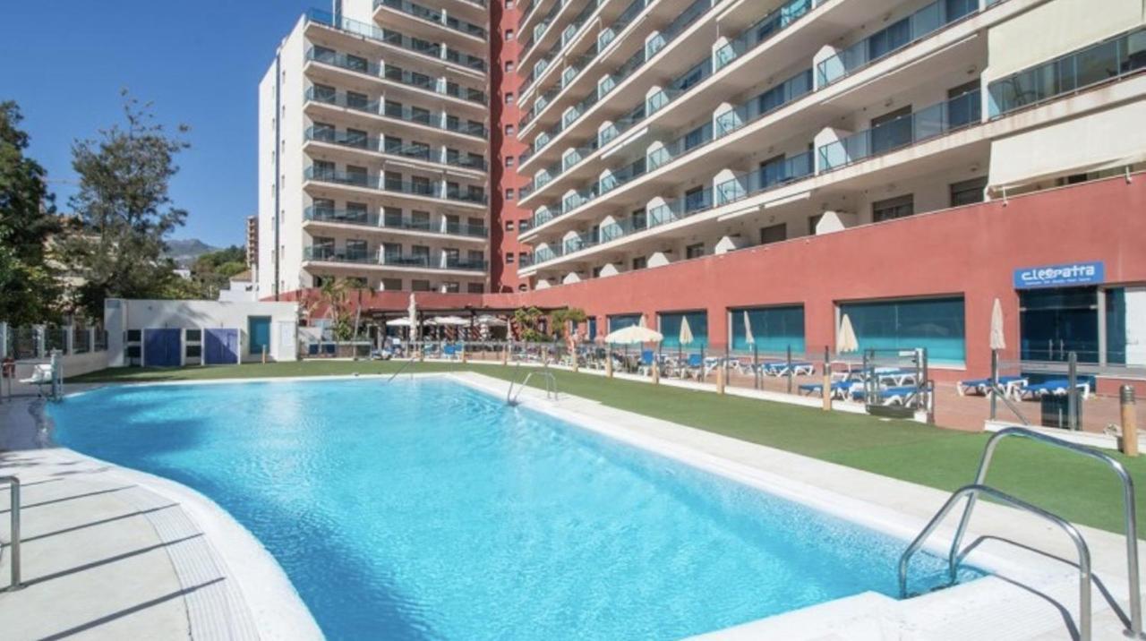 797 Holiday Rentals - Arcosur1- Moderno Apartamento Con Terraza Y Vistas Benalmádena Kültér fotó