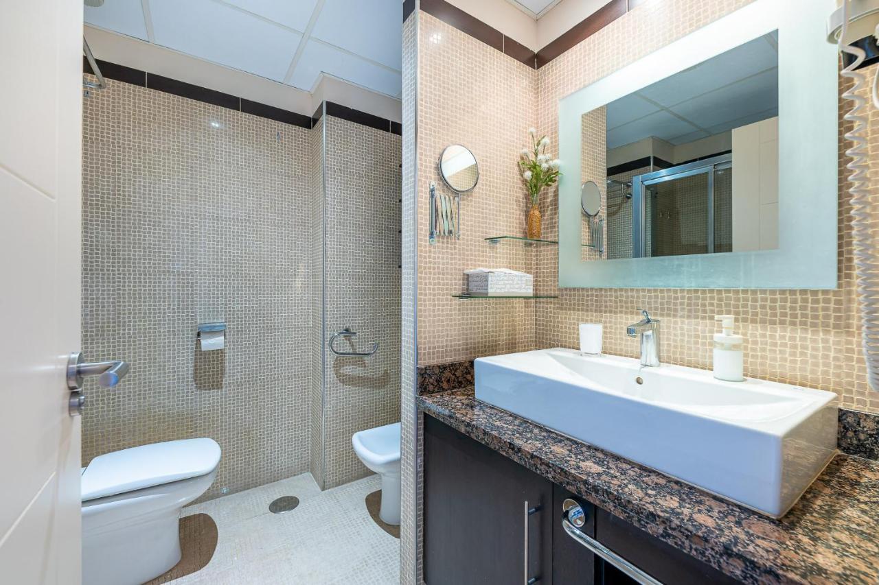 797 Holiday Rentals - Arcosur1- Moderno Apartamento Con Terraza Y Vistas Benalmádena Kültér fotó
