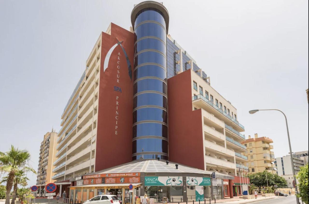 797 Holiday Rentals - Arcosur1- Moderno Apartamento Con Terraza Y Vistas Benalmádena Kültér fotó